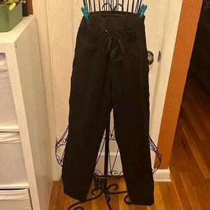 Lululemon Black Luxtreme Stretch High Rise Pants 7/8-SZ 2